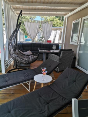 Mobile Home Diamond